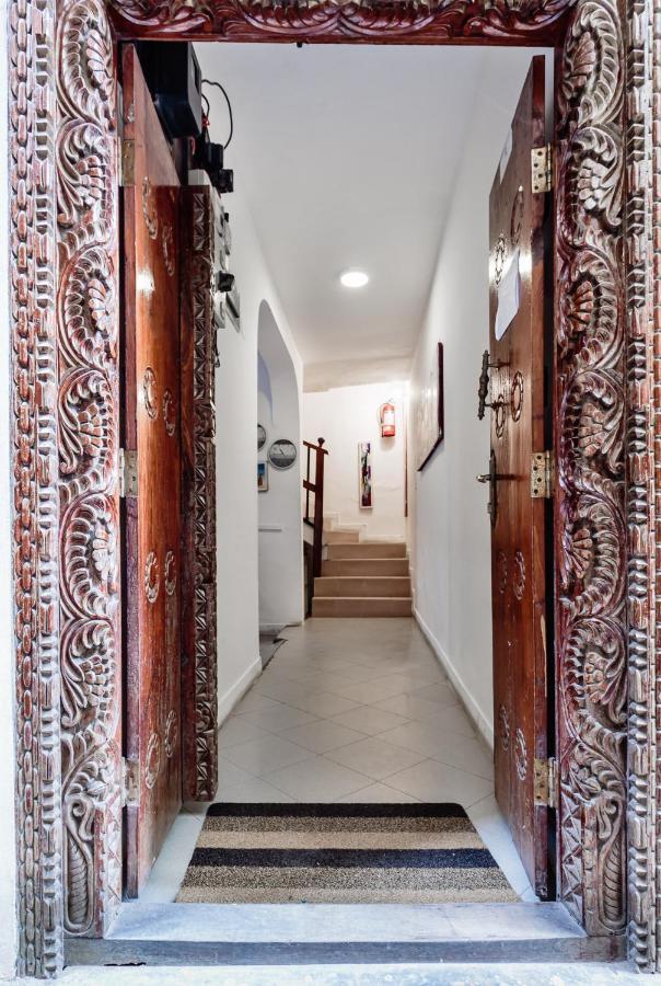 Kelele Square Bed and Breakfast Zanzibar Buitenkant foto