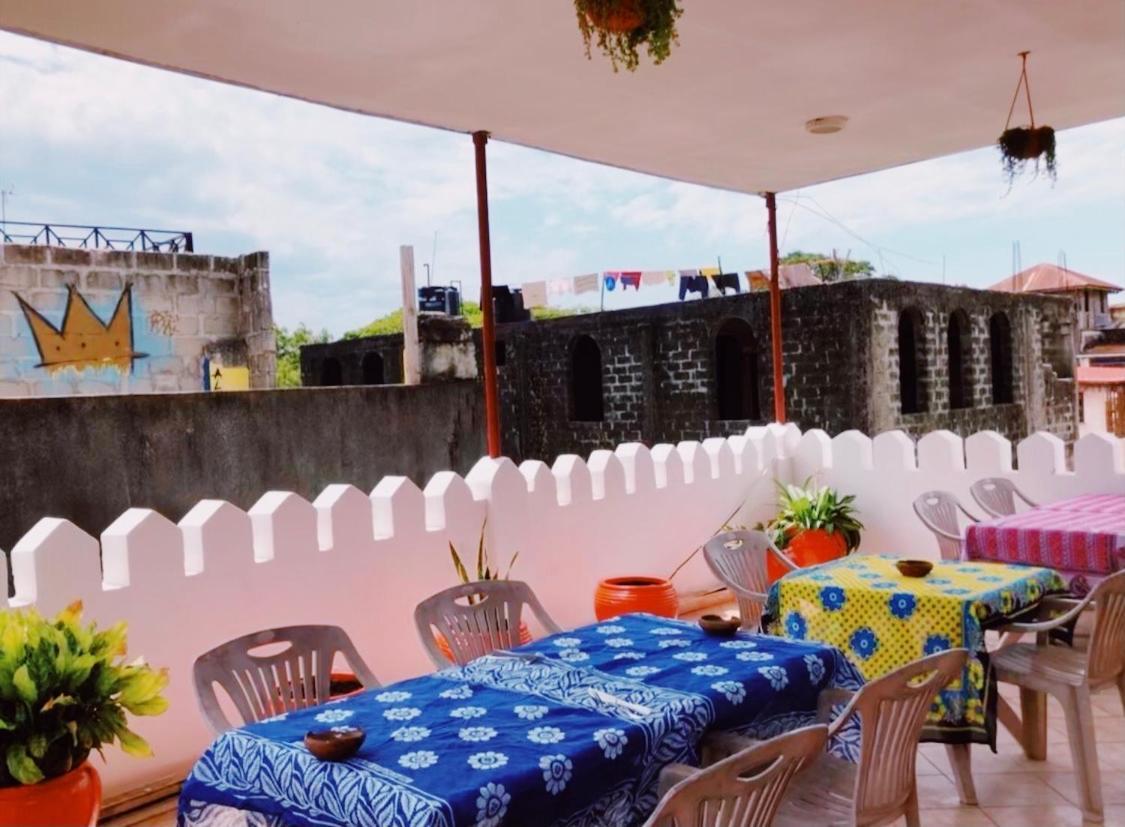 Kelele Square Bed and Breakfast Zanzibar Buitenkant foto