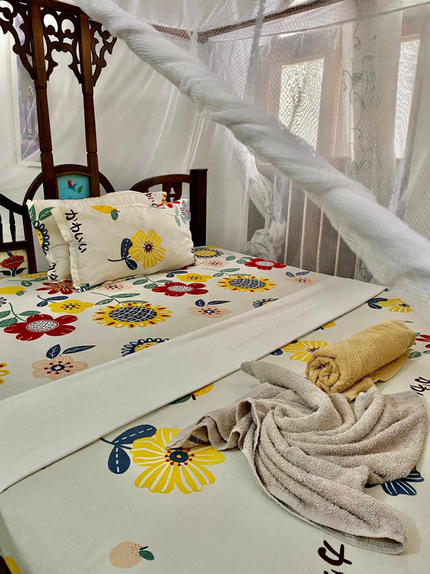 Kelele Square Bed and Breakfast Zanzibar Buitenkant foto